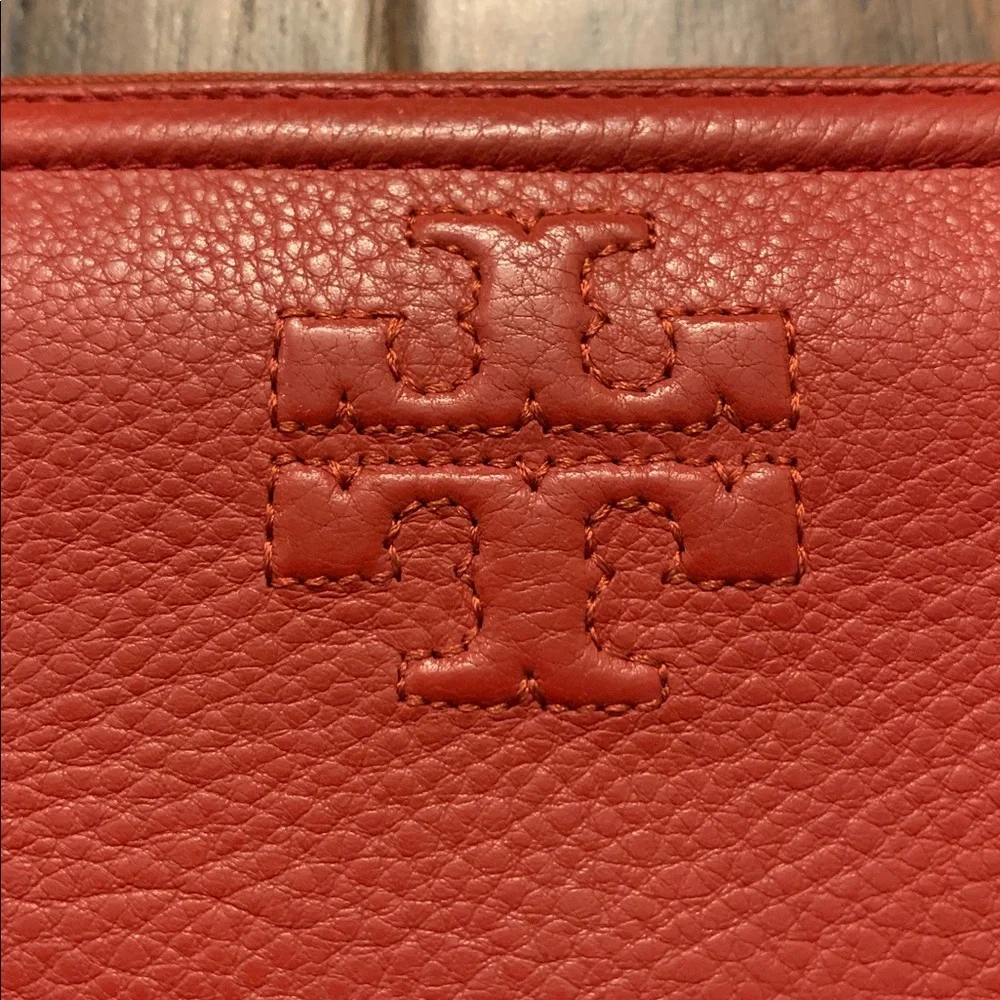 Tory Burch Cherry Red Zip Wallet - Picture 2 of 7